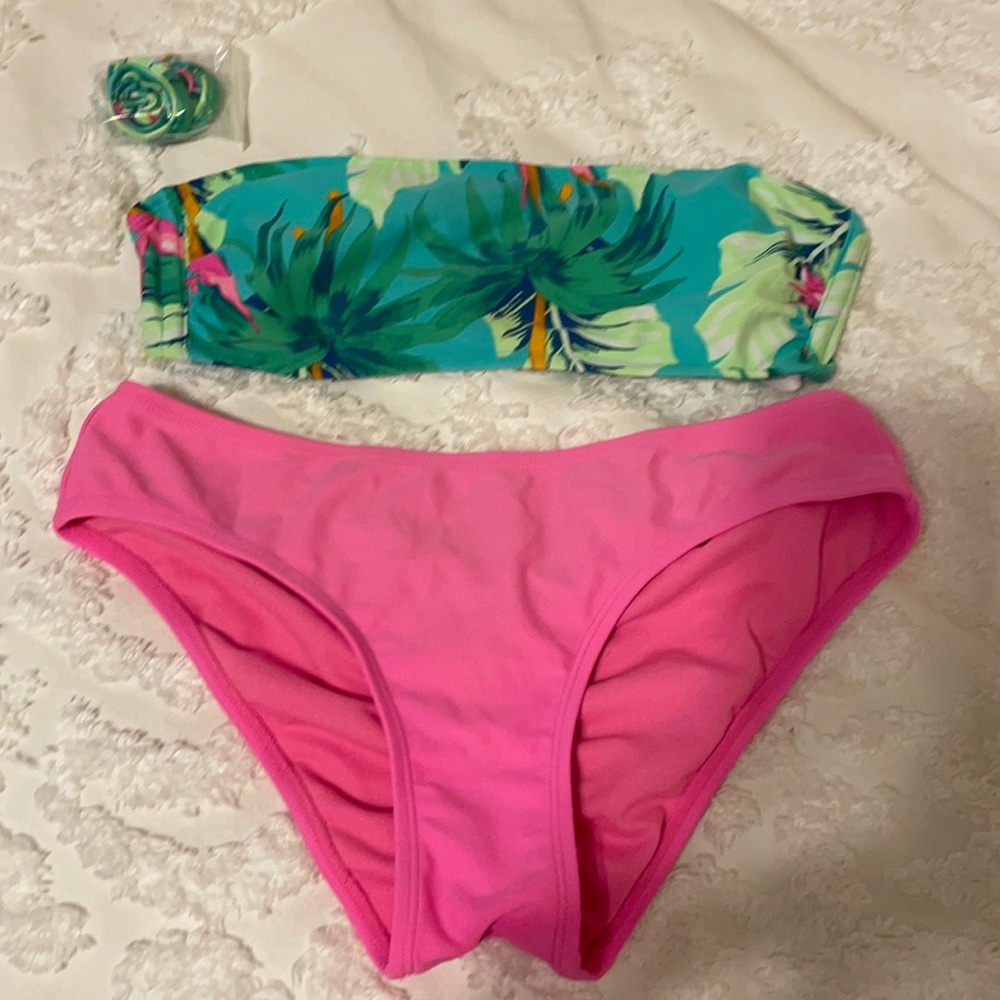 Tropical bikini top